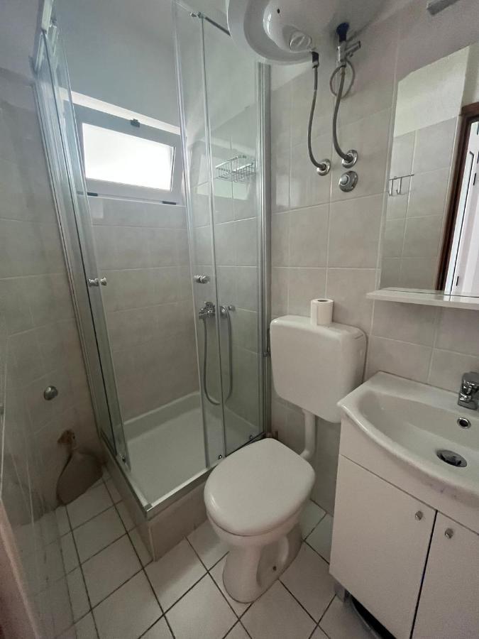 Apartmani Mira Sumic Подгора Екстер'єр фото